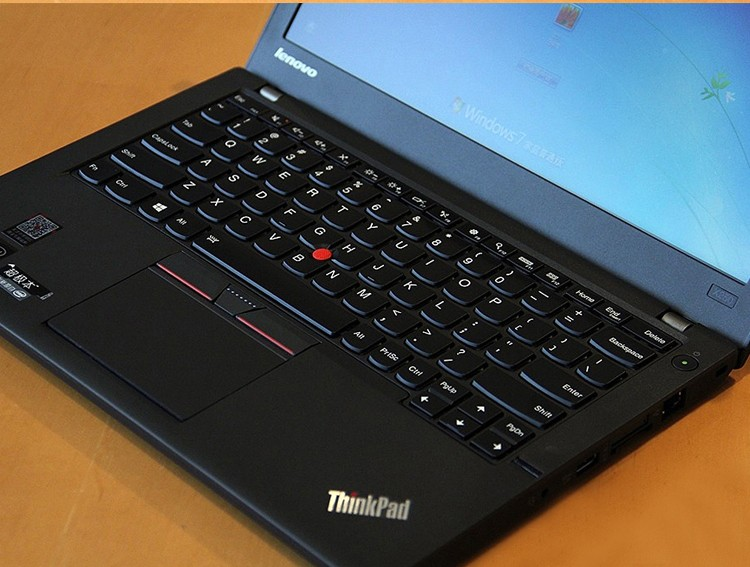 联想ThinkPad X250笔记本